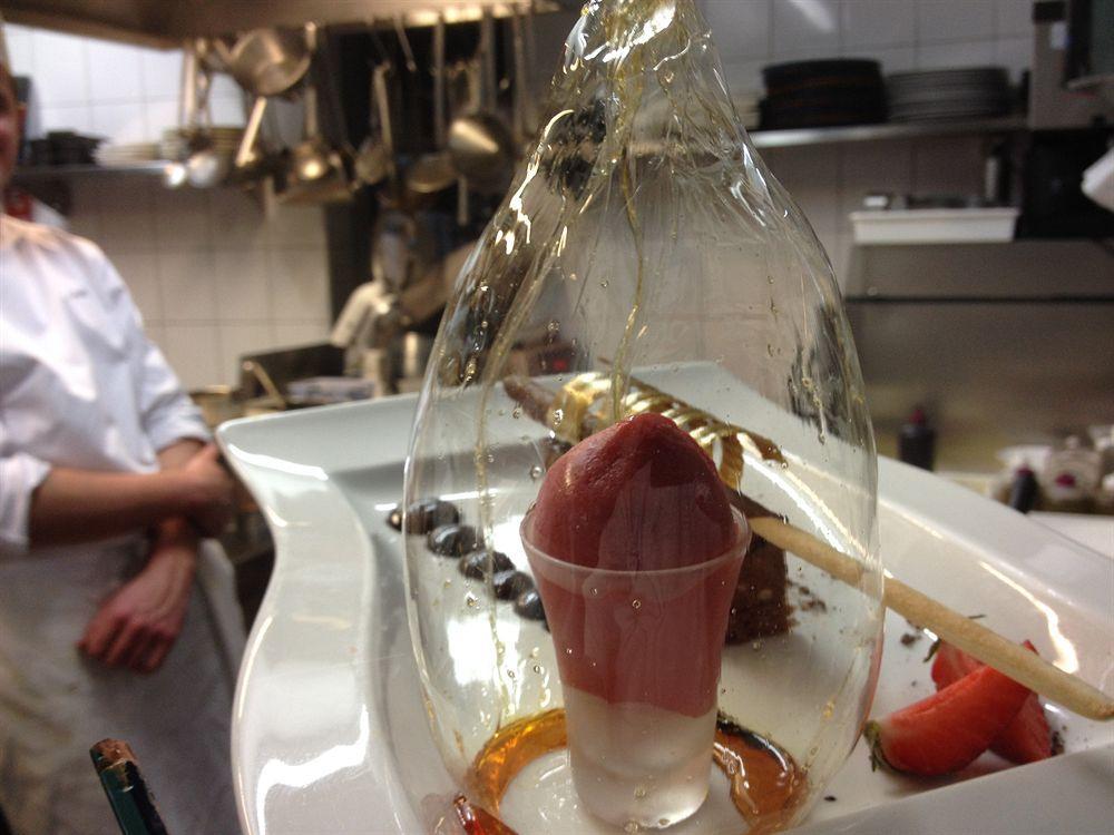 Au Boeuf Rouge 호텔 Crassier 외부 사진