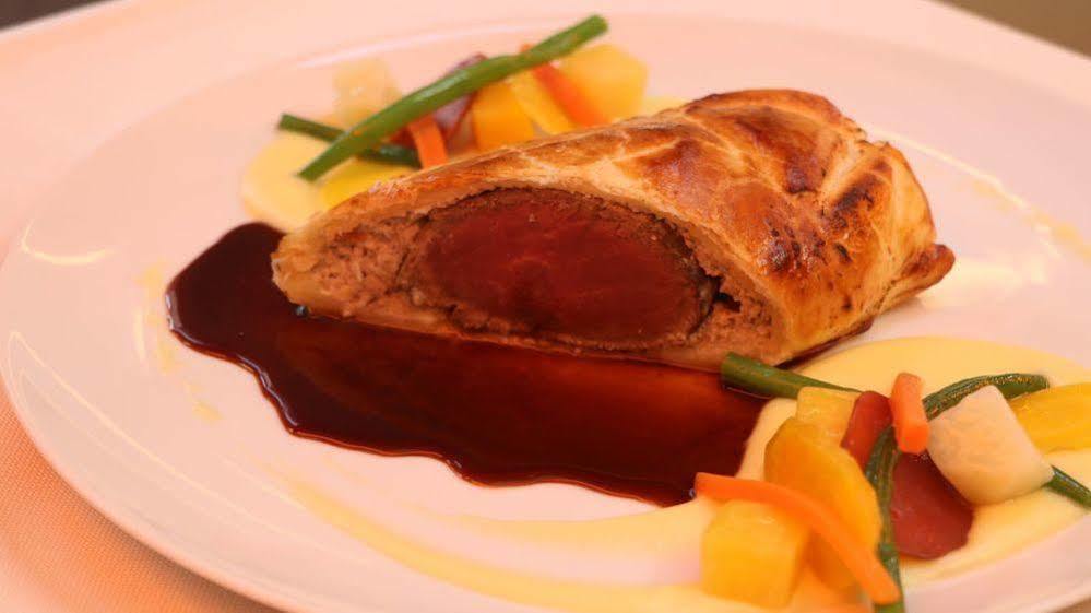 Au Boeuf Rouge 호텔 Crassier 외부 사진